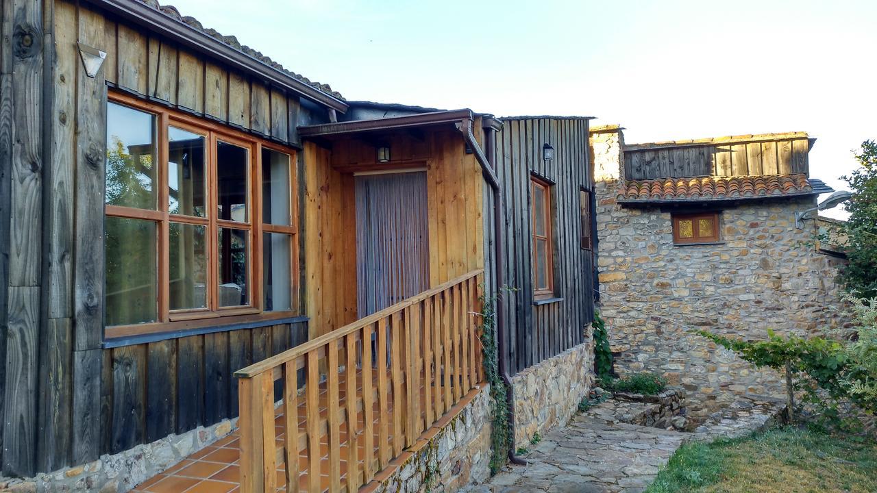 Hotel Veniata San Pedro de las Herrerías Exterior foto